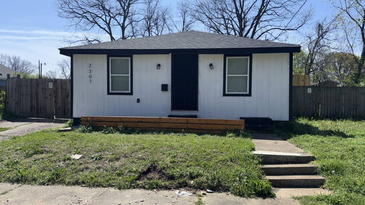 House for rent at 2307 Marble Ave, Memphis, TN 38108