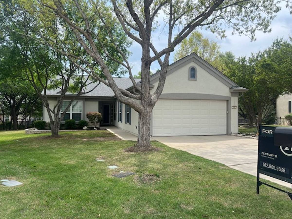 Townhouse for rent at 107 Rainwater, Georgetown, TX 78633
