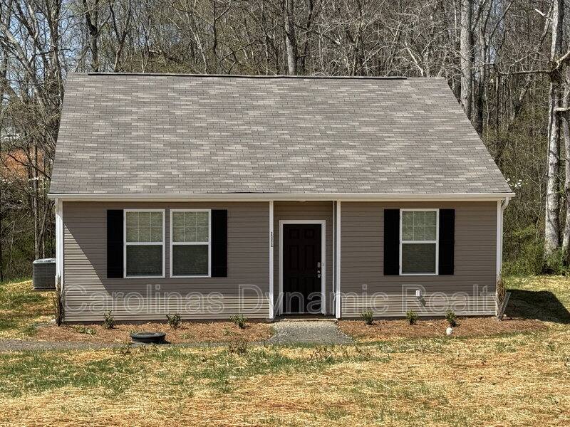 House for rent at 111 Peridot Dr, Statesville, NC 28625