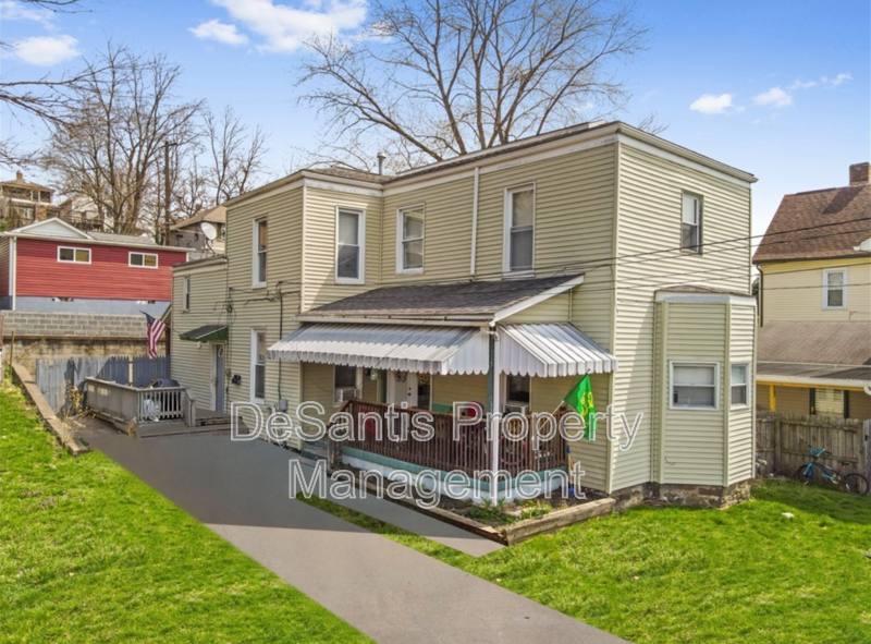 Apartment for rent at 1317 6th Ave #A, New Brighton, PA 15066