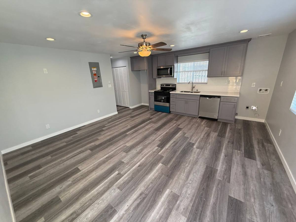 Apartment for rent at 701 W 82nd St, Los Angeles, CA 90044
