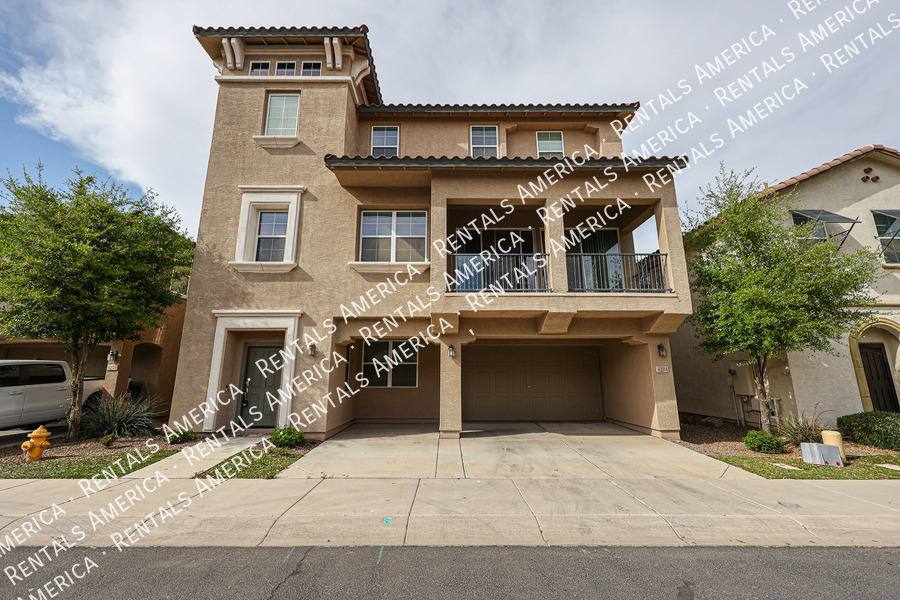 House for rent at 4284 E Erie St, Gilbert, AZ 85295