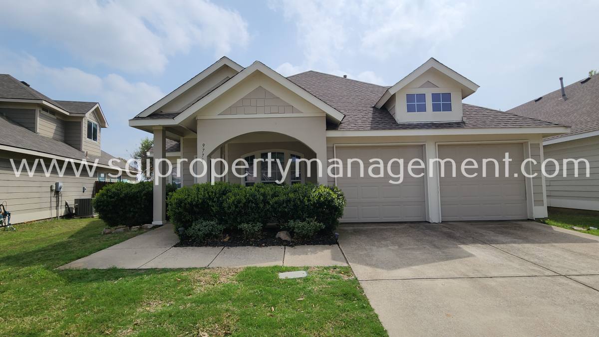 House for rent at 9775 Old Field Dr, McKinney, TX 75072