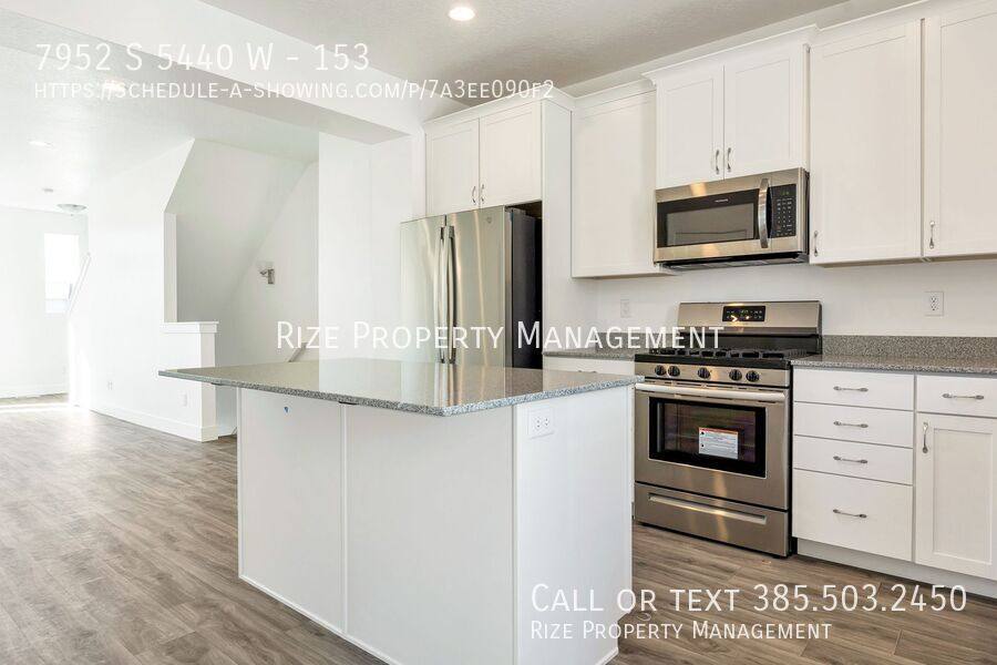 Townhouse for rent at 7952 S 5440 W #153, West Jordan, UT 84081