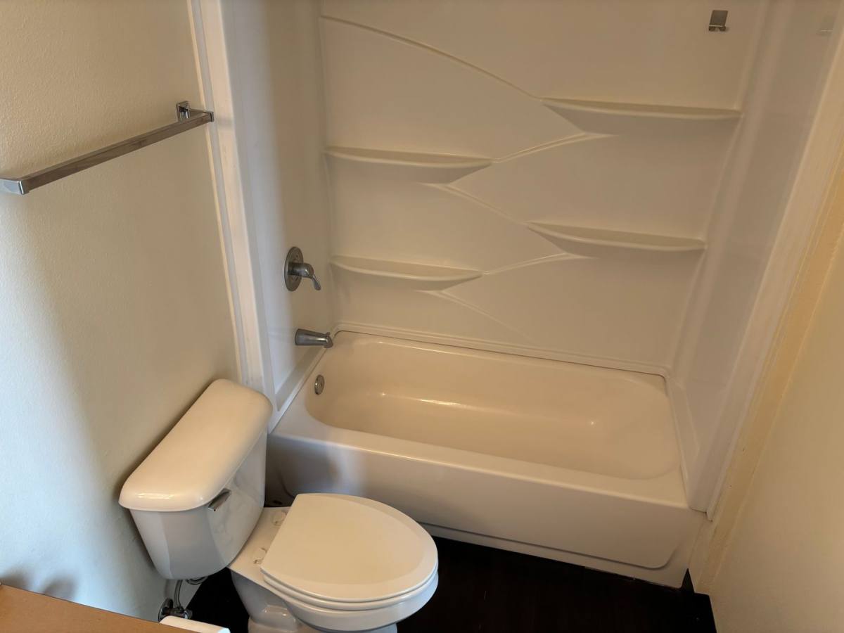 Apartment for rent at 517 Gold Ave SW, Albuquerque, NM 87102