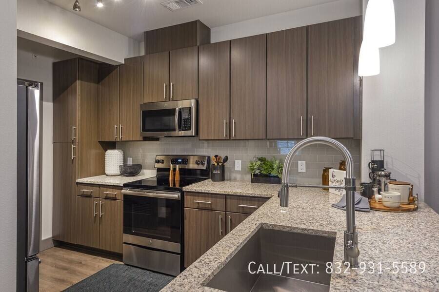 Apartment for rent at 3014 Renton Rd #22H2, Houston, TX 77032