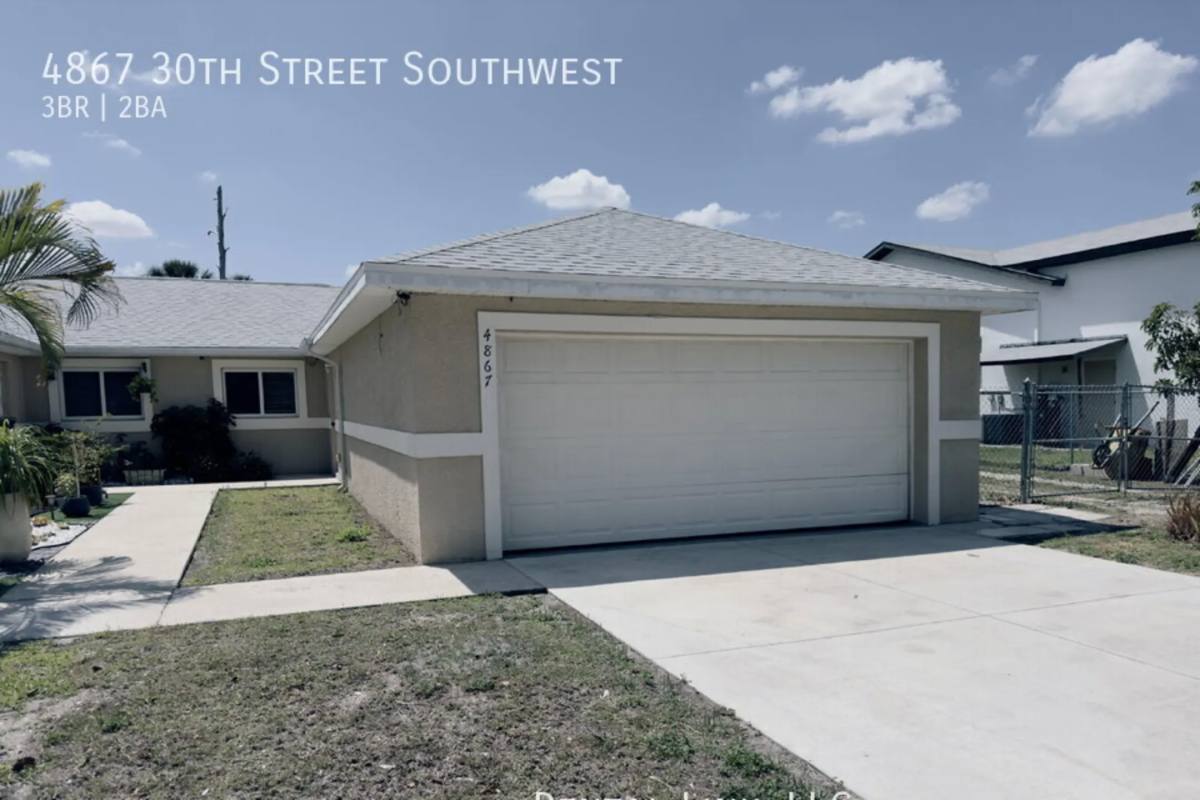 Apartment for rent at 4867 30th St SW, Lehigh Acres, FL 33973