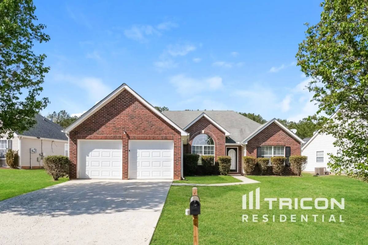 House for rent at 38 Waters Edge Way, Fayetteville, GA 30215