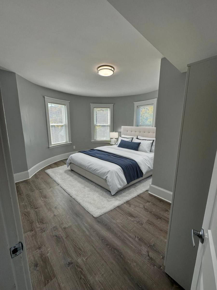 Apartment for rent at 517 Washington St #2, Brighton, MA 02135