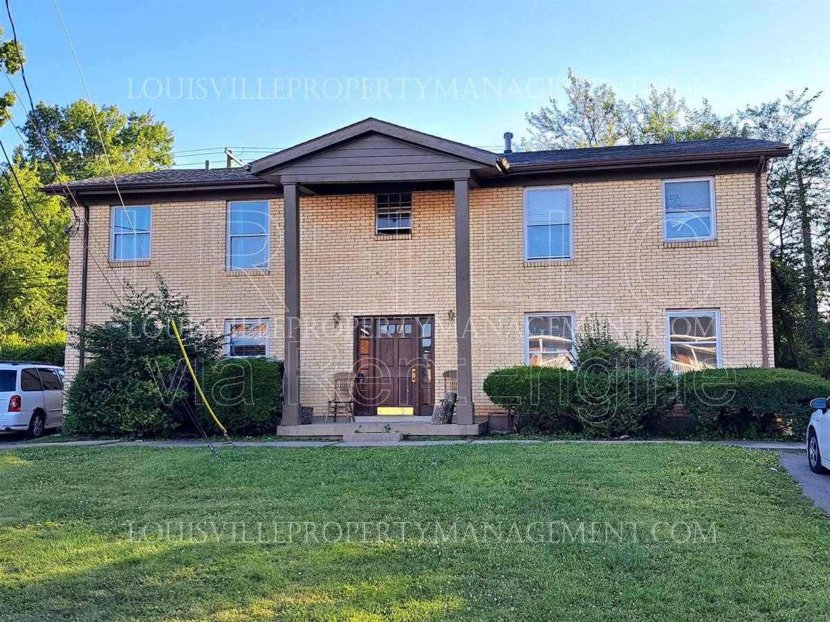 Apartment for rent at 2908 Brinkey Way #4, Louisville, KY 40218