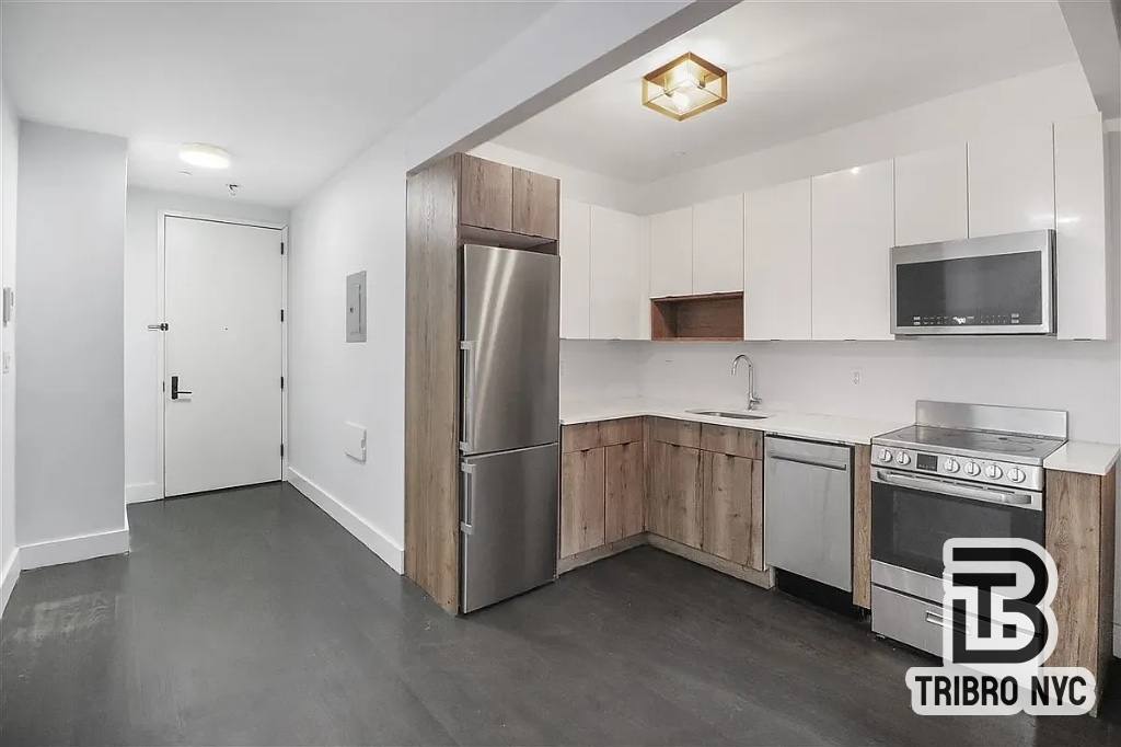 Apartment for rent at 771 Lexington Ave #1A, Brooklyn, NY 11221