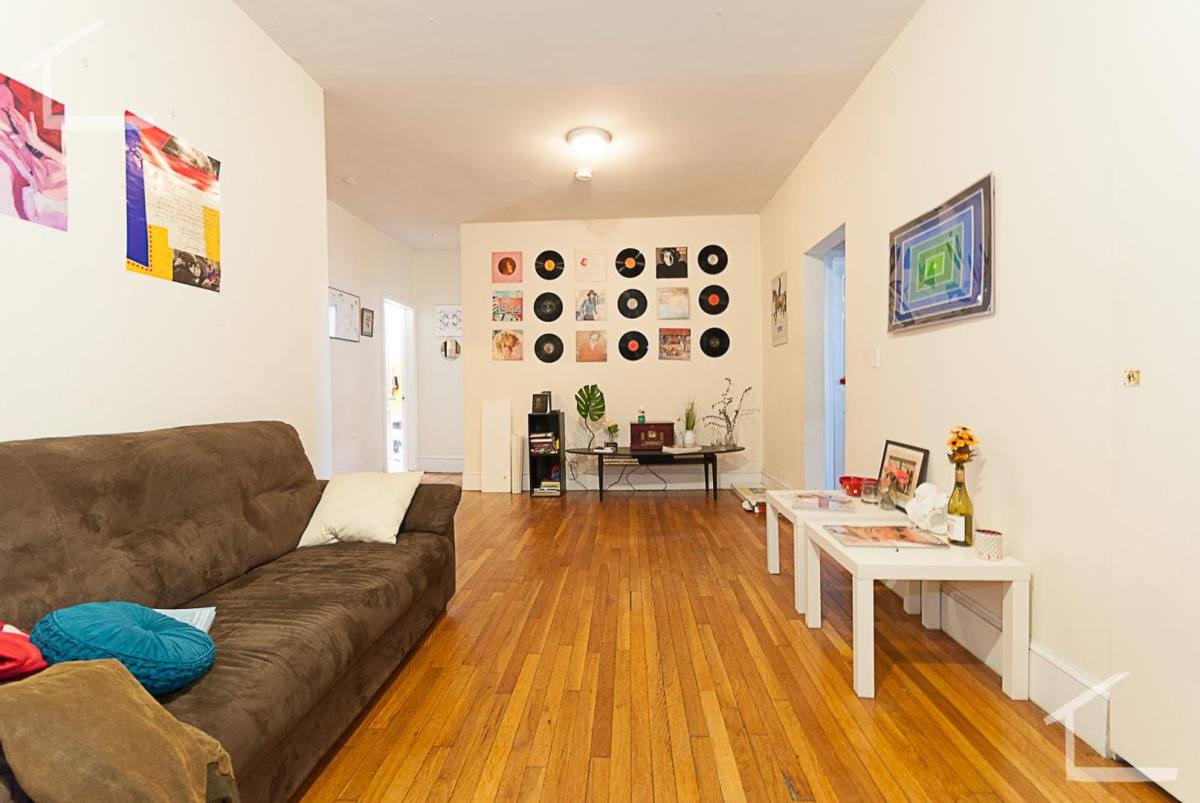 Apartment for rent at 56 Egmont St #5, Brookline, MA 02446