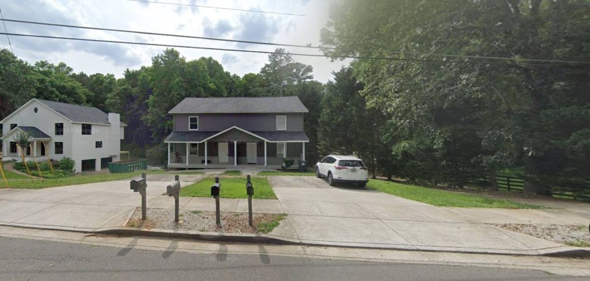 Apartment for rent at 806 Palm St, Canton, GA 30115