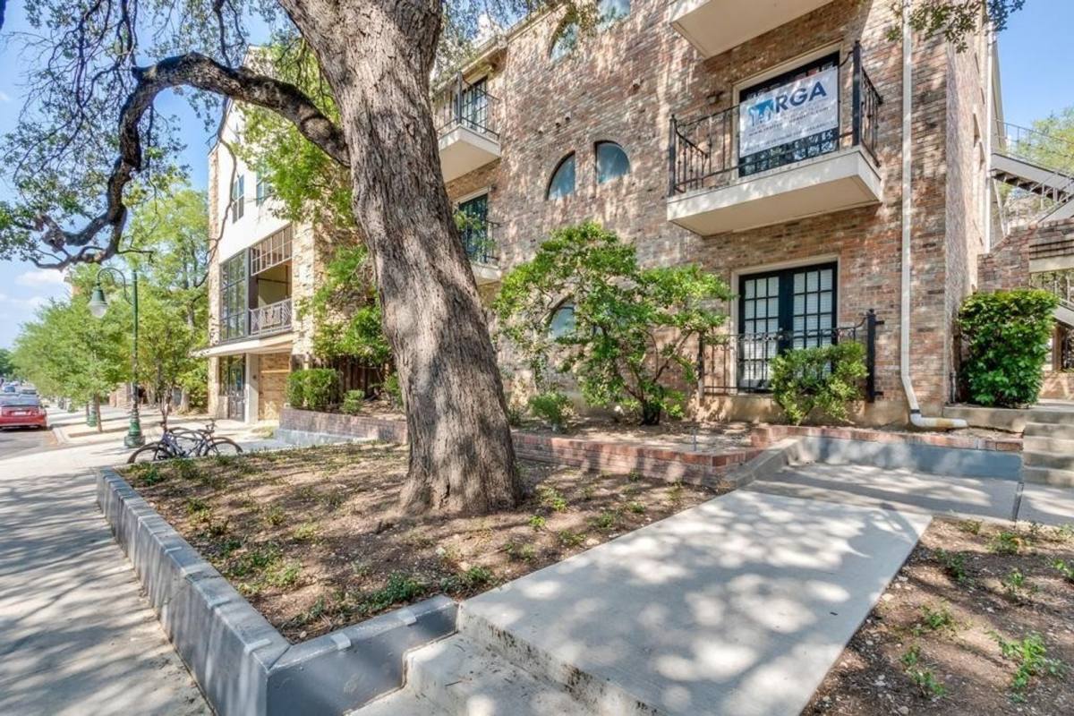 Apartment for rent at 2801 Rio Grande St, Austin, TX 78705