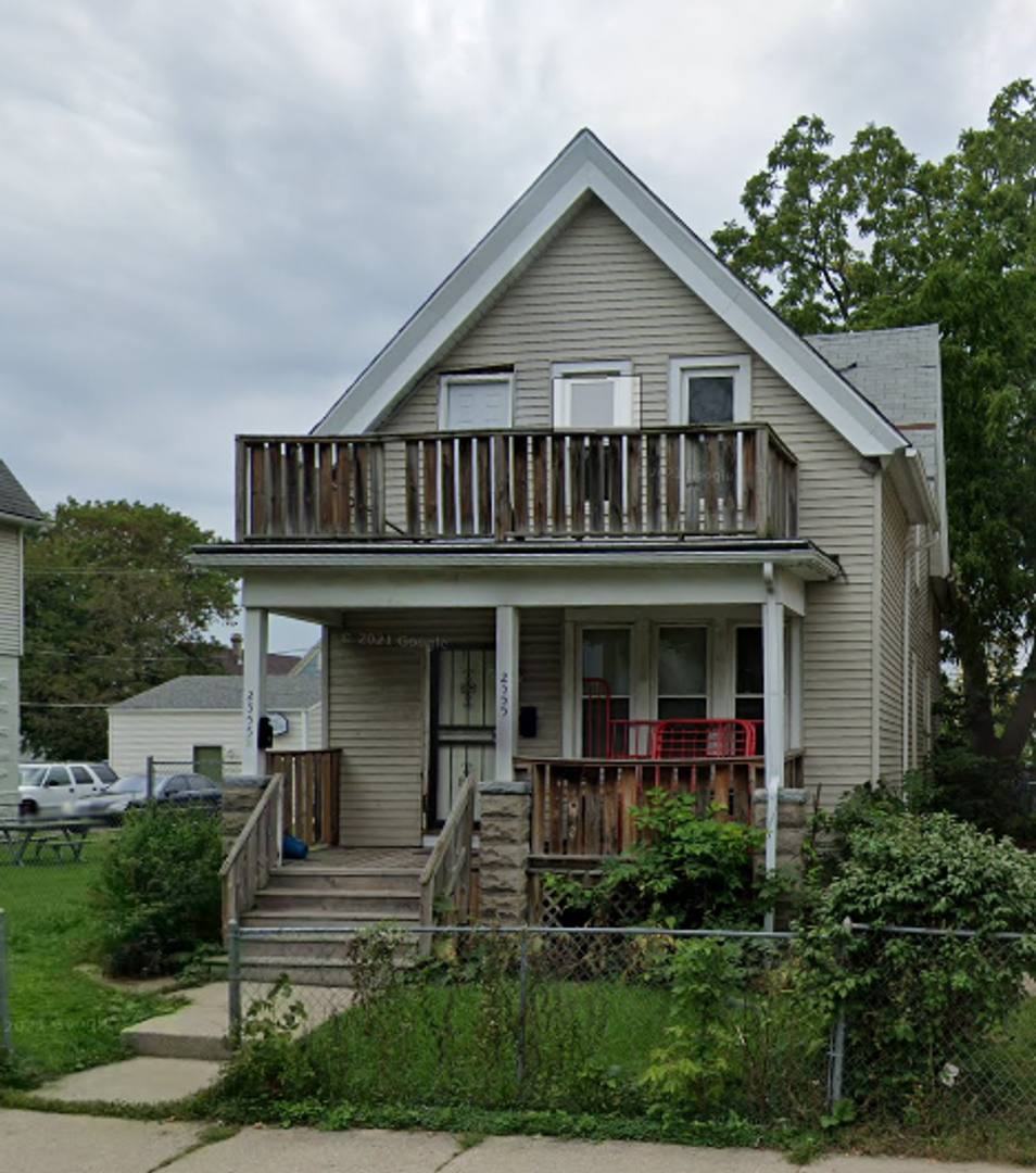 Apartment for rent at 2555 N 28th St, Milwaukee, WI 53210