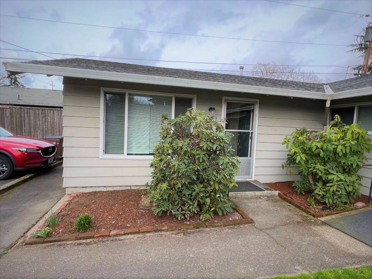 Apartment for rent at 1139 SE Baseline St, Hillsboro, OR 97123