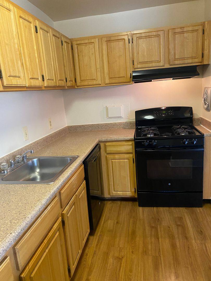 Apartment for rent at 3331 Hewitt Ave, Silver Spring, MD 20906