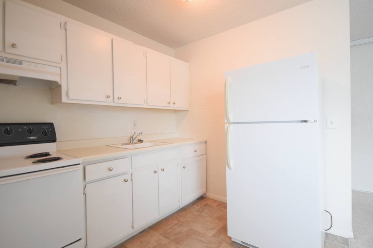 2016 Grand Ave S, Minneapolis, MN 55405