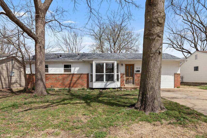House for rent at 615 Lynn Haven Lane, Hazelwood, MO 63042