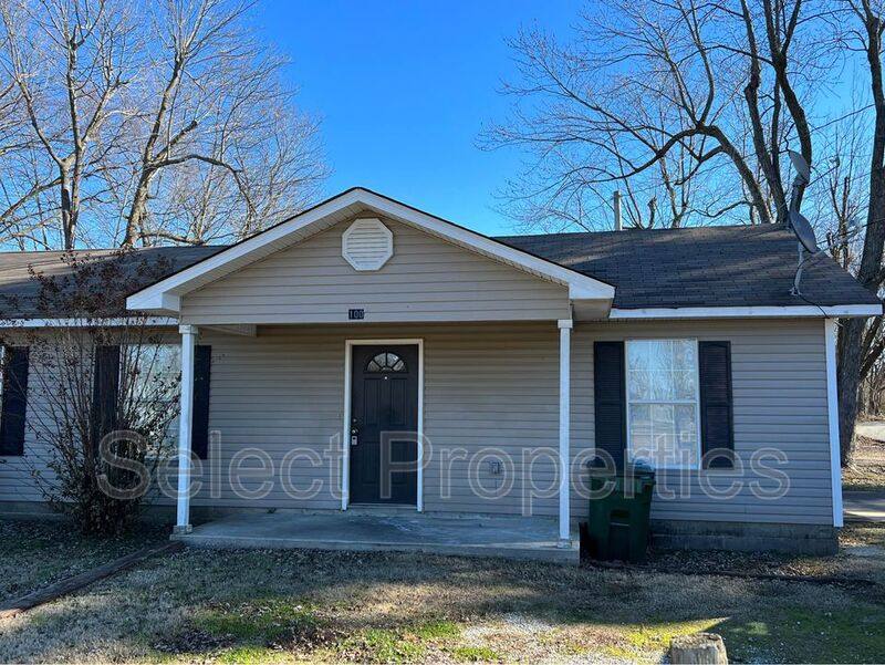 Apartment for rent at 100 Ford St #A, Bono, AR 72416