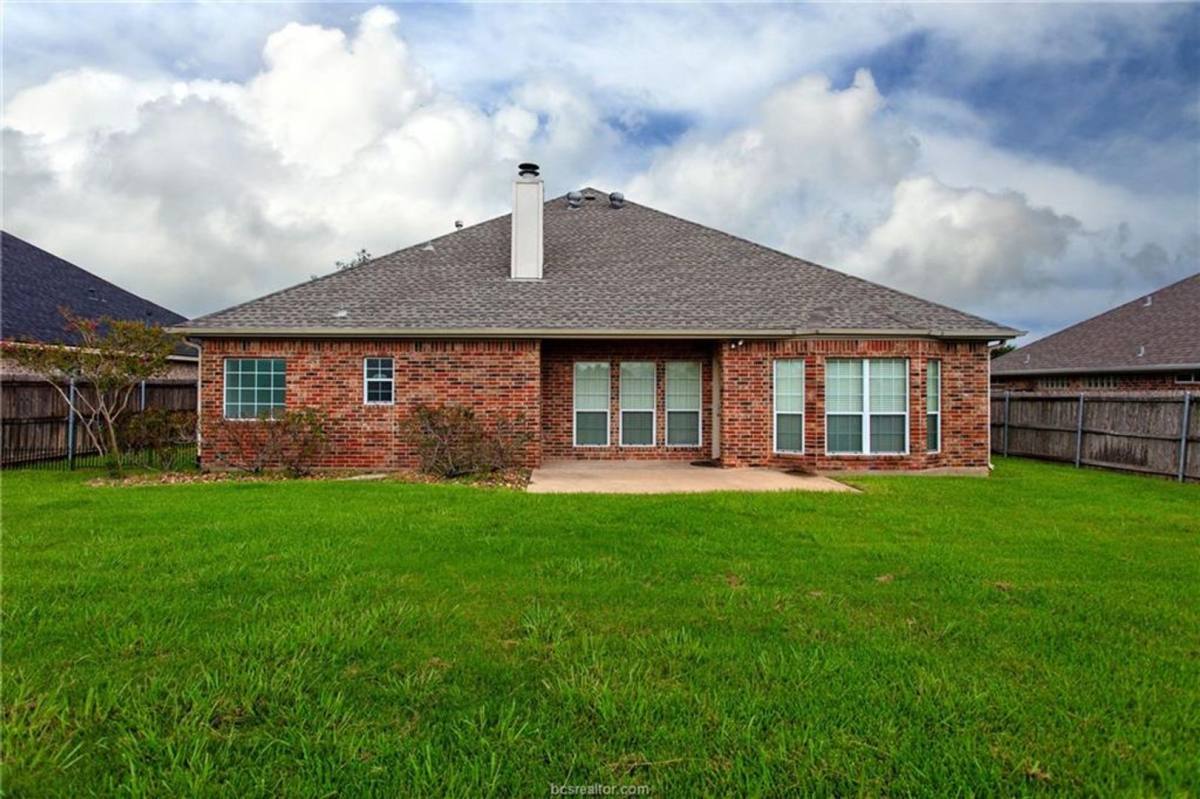 House for rent at 907 Scoffield, College Station, TX 77845