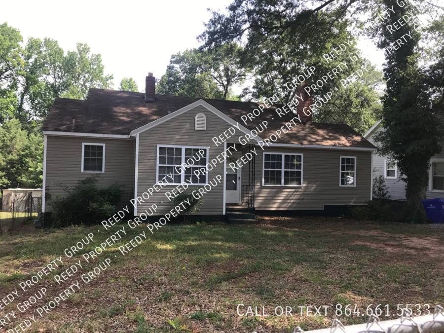 House for rent at 26 Beck Ave, Greenville, SC 29605