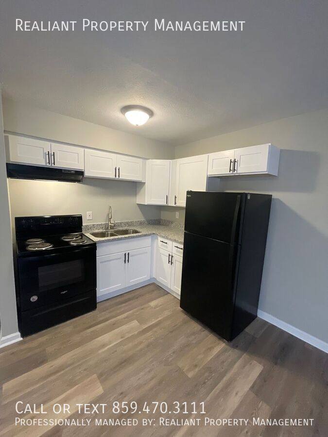 Apartment for rent at 2021 Cambridge Dr #32, Lexington, KY 40504