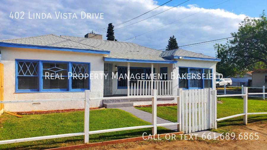 House for rent at 402 Linda Vista Dr, Bakersfield, CA 93308