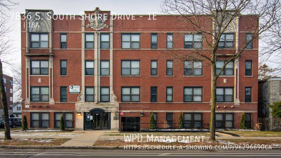 Apartment for rent at 7836 S Shore Dr #1E, Chicago, IL 60649