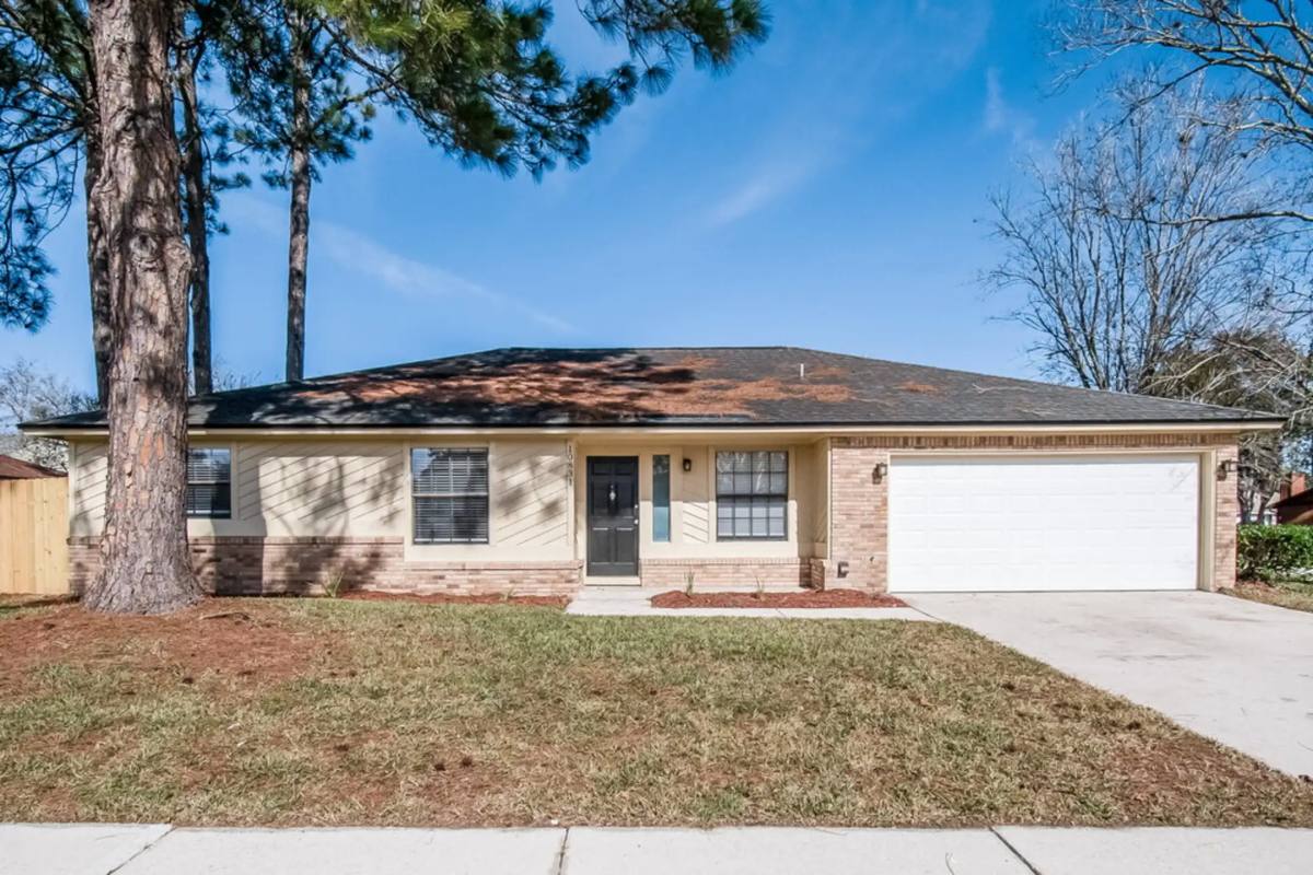 House for rent at 10831 Losco Junction Dr, Jacksonville, FL 32257