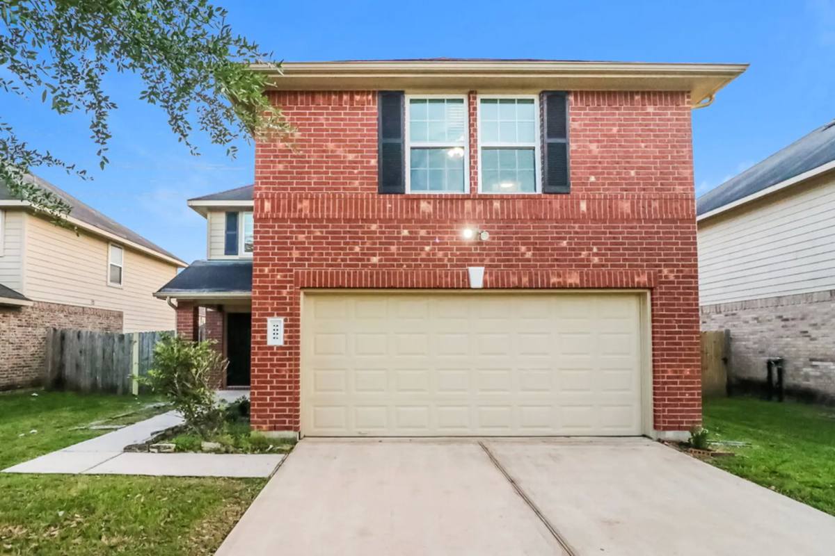 House for rent at 9006 Sweet Blue Jasmine Lane, Humble, TX 77338