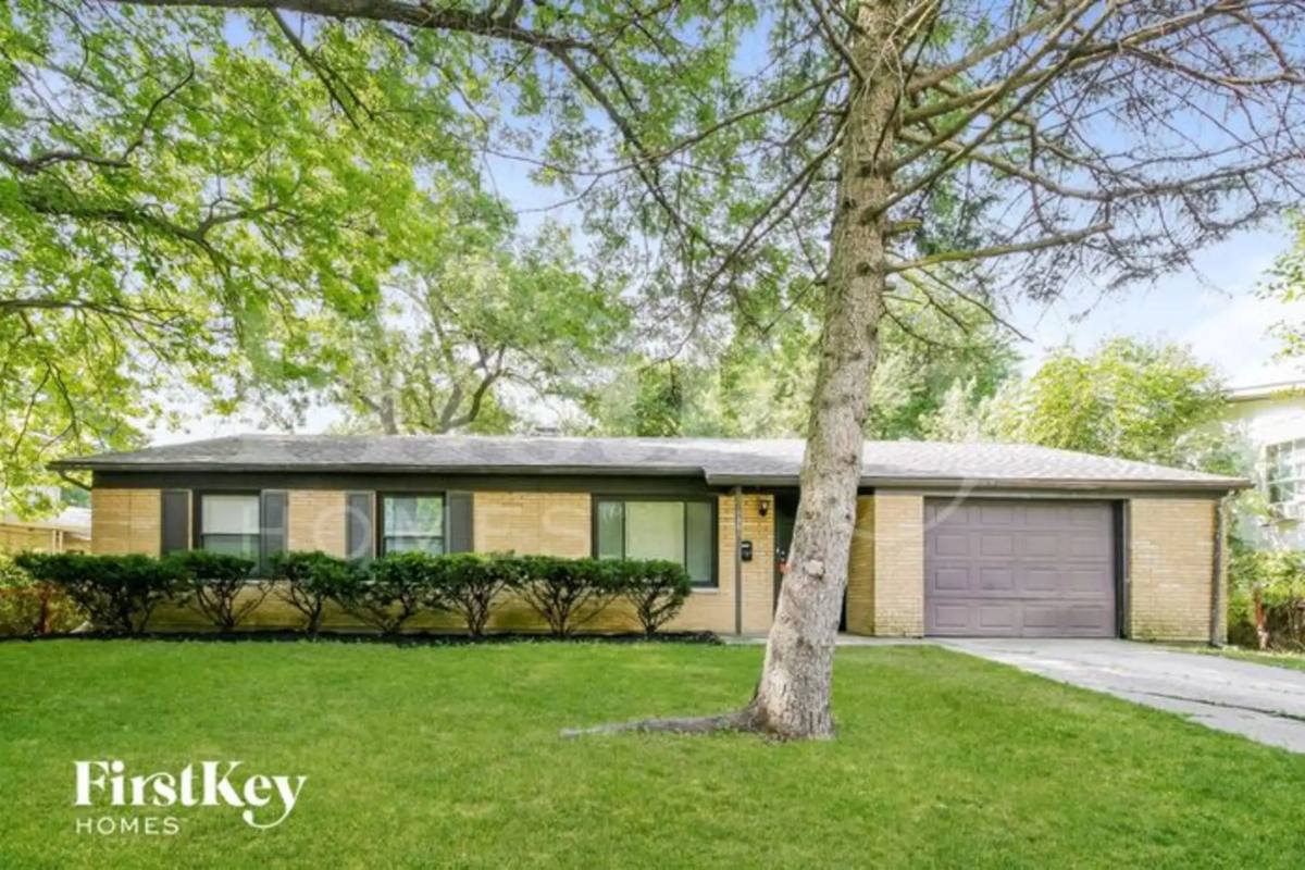 House for rent at 7531 Penway St, Indianapolis, IN 46226