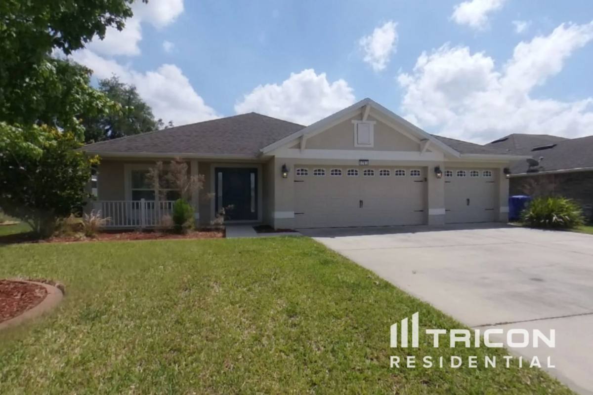 House for rent at 9783 Pepper Tree Place Wildwood Floor, Wildwood, FL 34785