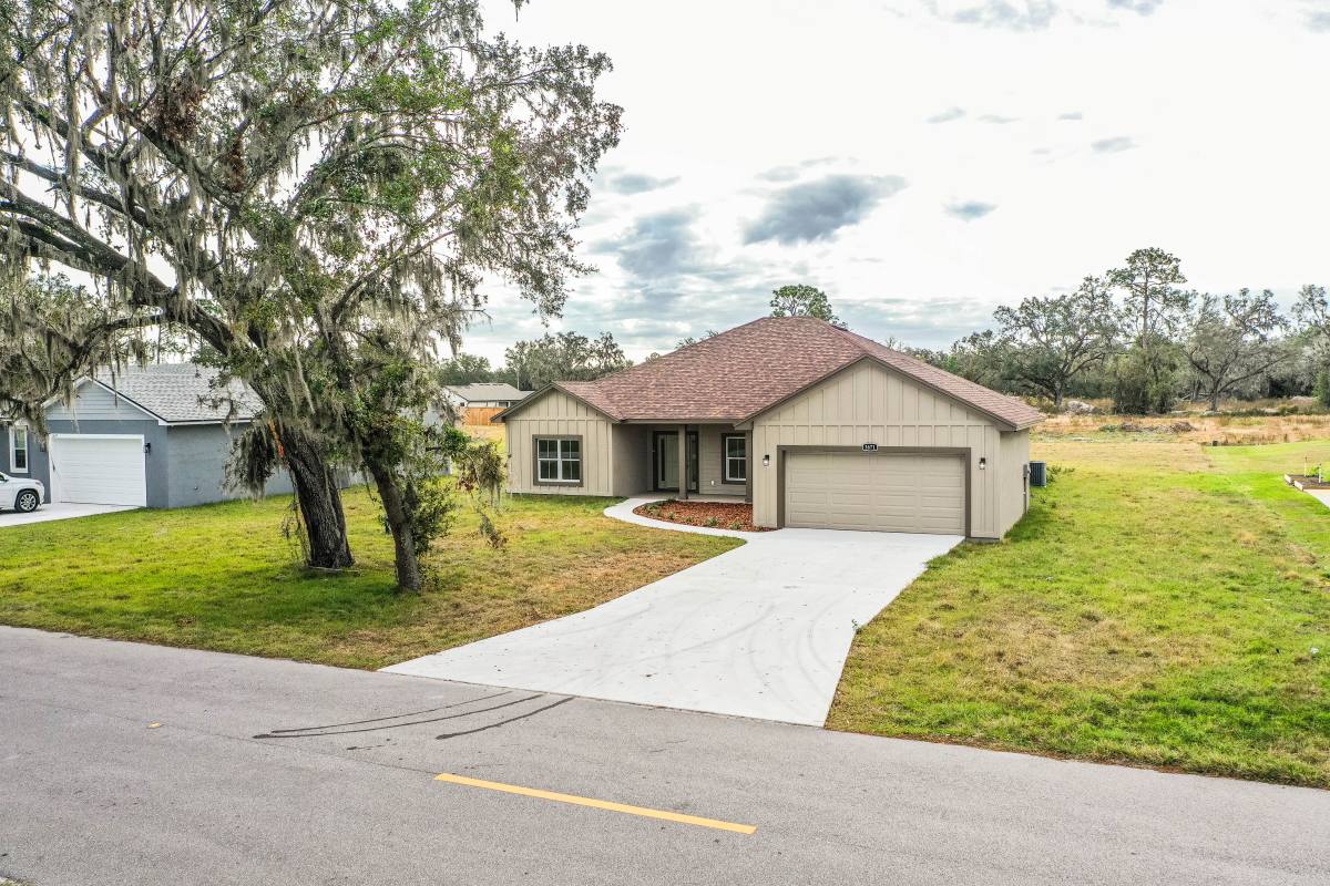 House for rent at 3671 E Gaskins Rd, Bartow, FL 33830
