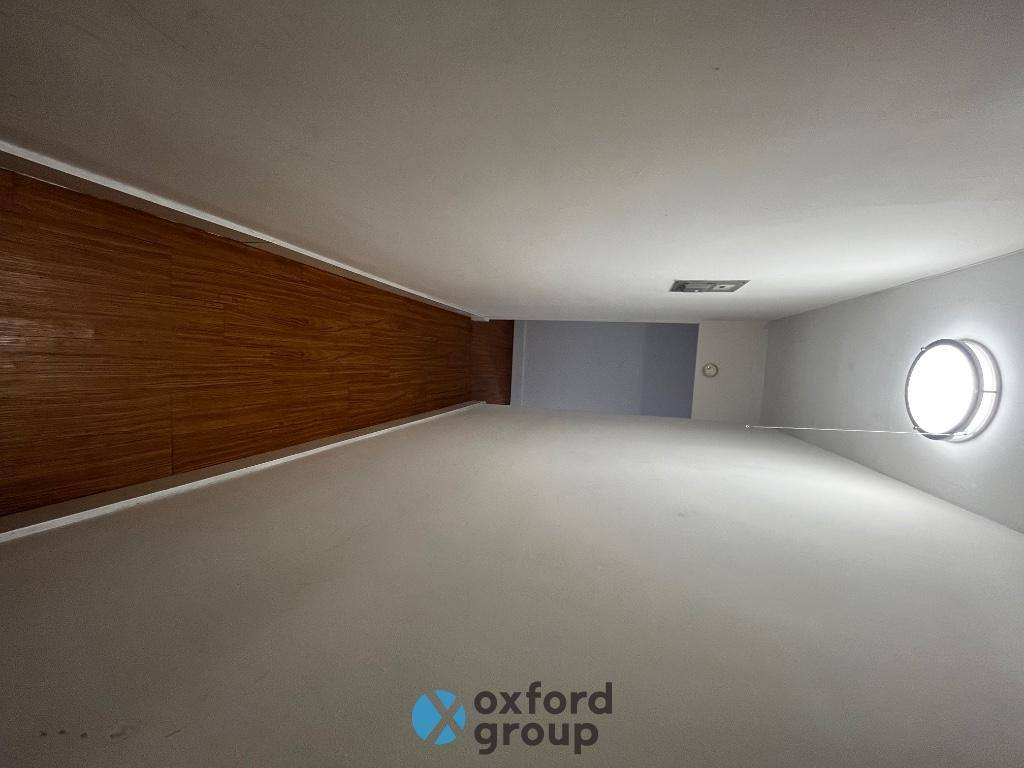 Apartment for rent at 1427 York Ave #5B, New York, NY 10021