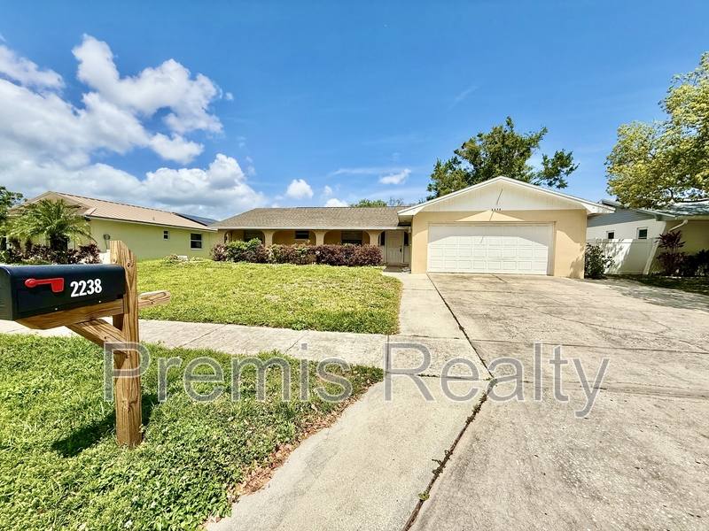 House for rent at 2238 Colonial Dr, Dunedin, FL 34698