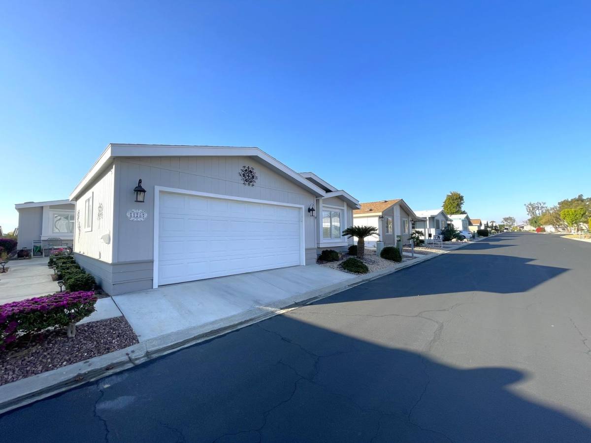 House for rent at 15300 Palm Dr #SPACE 128, Desert Hot Springs, CA 92240