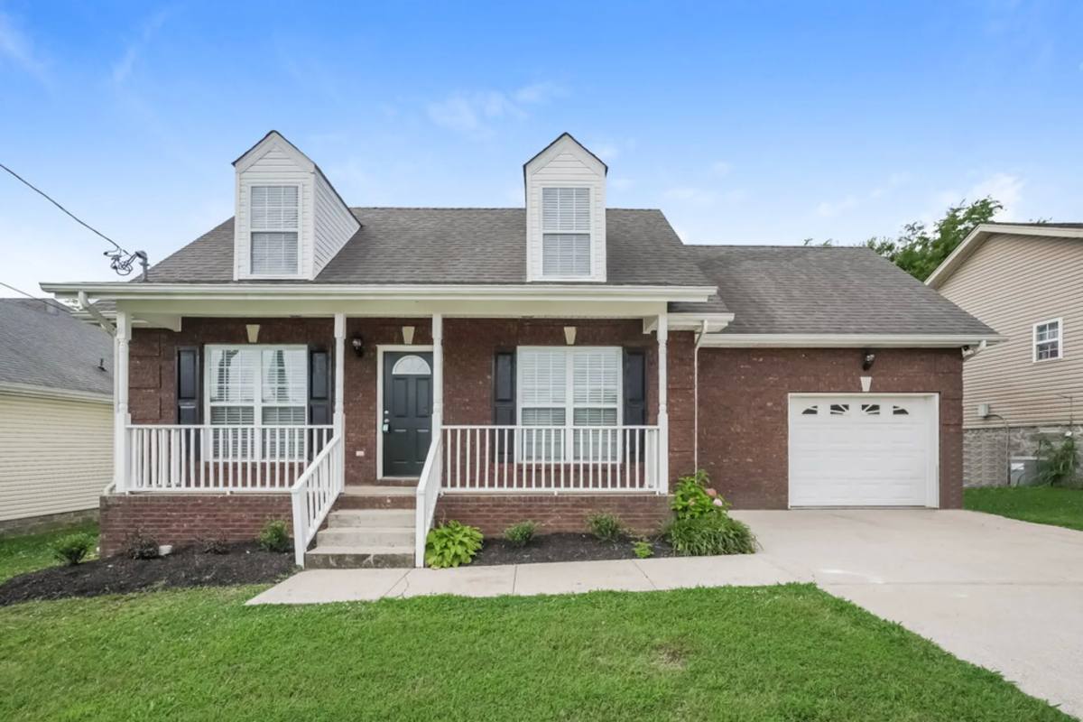 1560 Brick Dr, Nashville, TN 37207