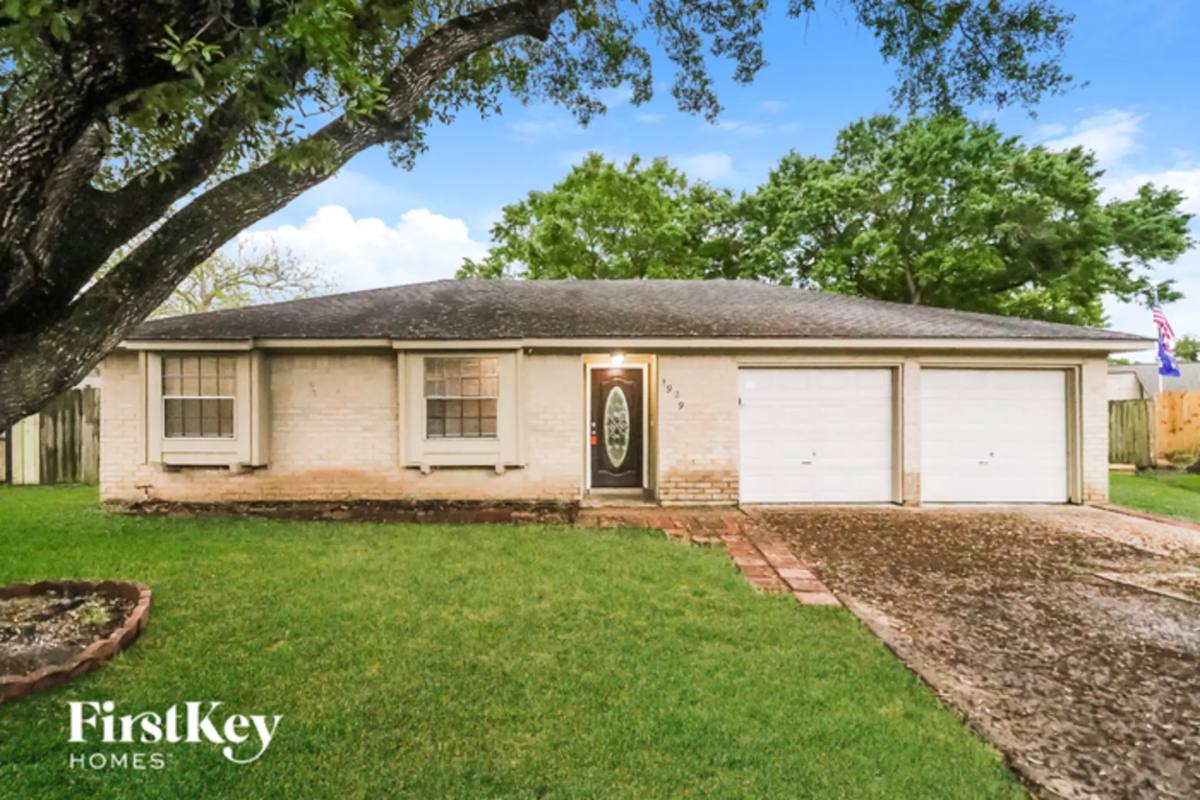 House for rent at 1929 Klauke Court, Rosenberg, TX 77471