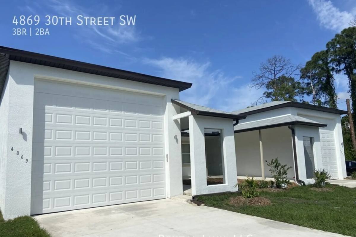 Apartment for rent at 4869 30th St SW, Lehigh Acres, FL 33973
