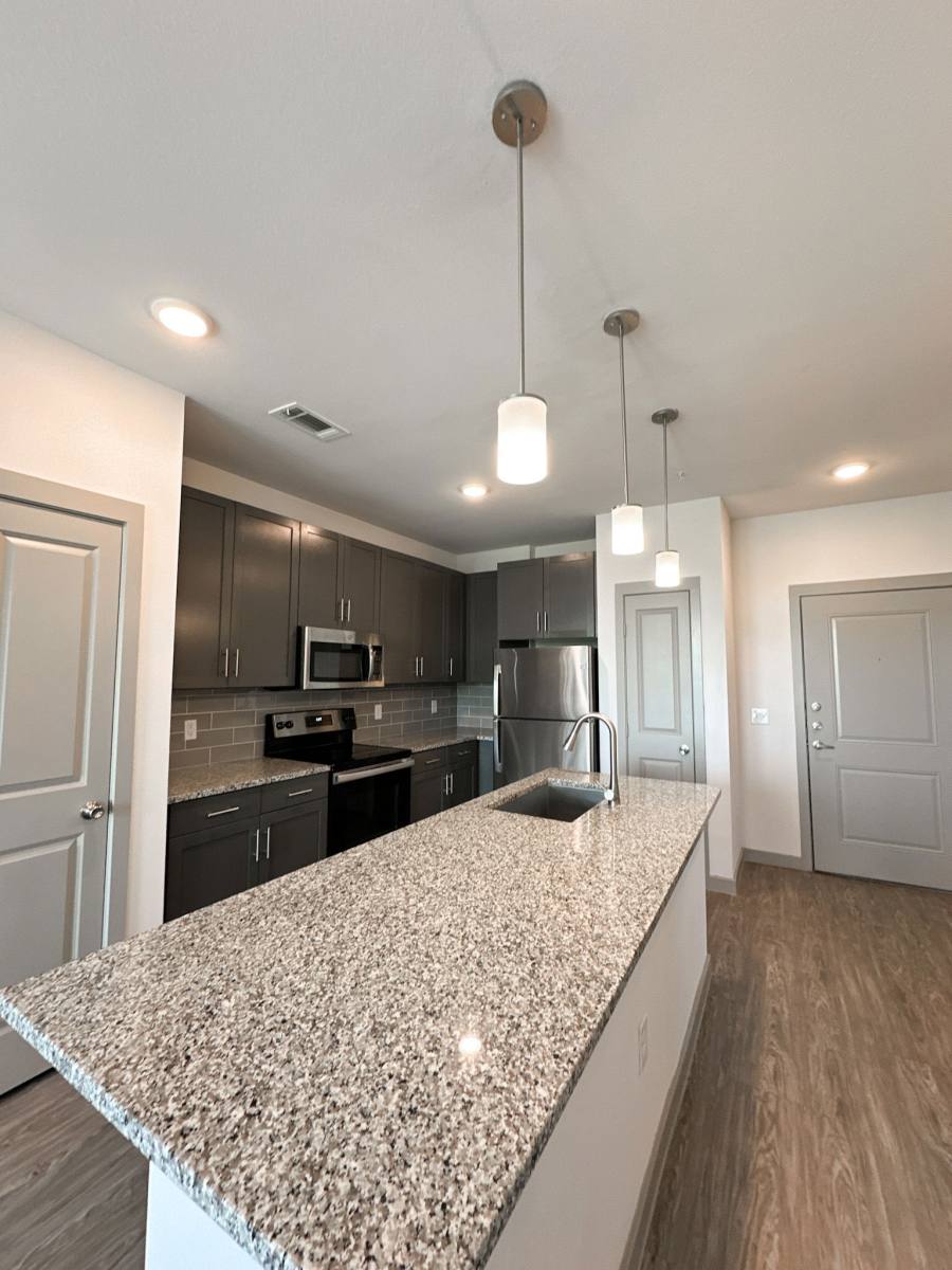 Apartment for rent at 1912 N Beckley Ave, Dallas, TX 75208