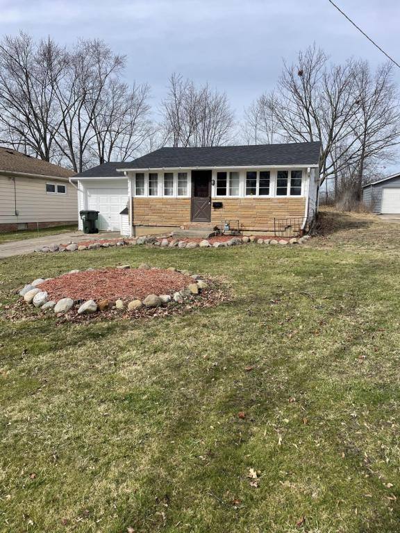 House for rent at 155 Talbot Dr, Bedford, OH 44146