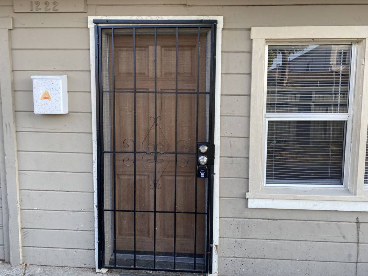 Apartment for rent at 1222-A York St, Vallejo, CA 94590