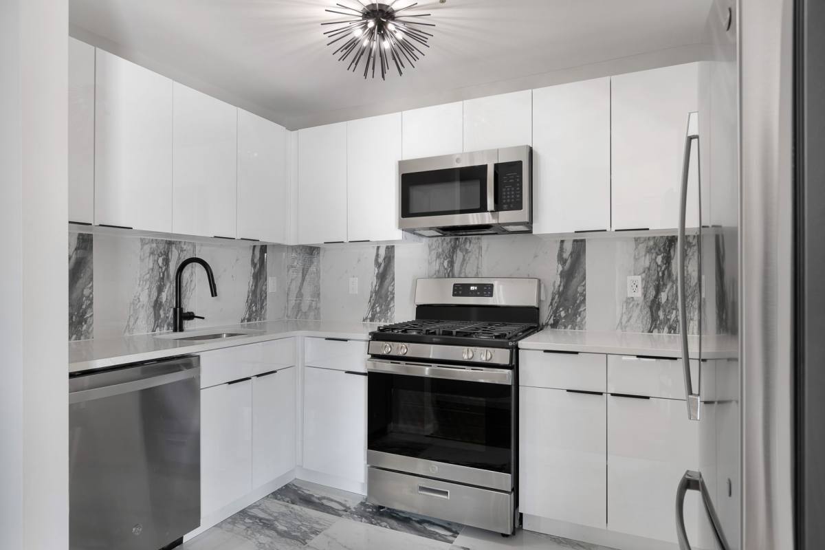 Apartment for rent at 513 Calderone Court, South Plainfield, NJ 07080