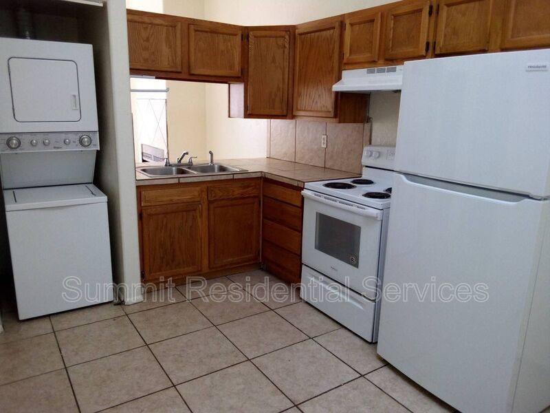 Apartment for rent at 381 E Thoroughbred St, Tucson, AZ 85706