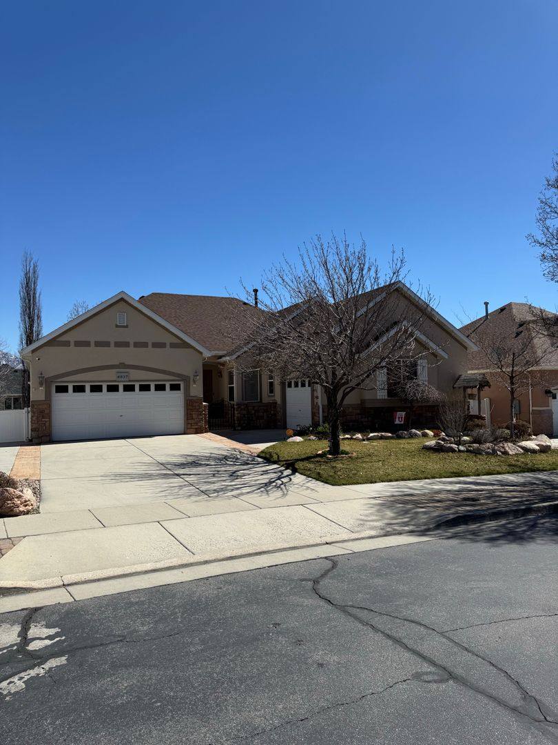 Apartment for rent at 6857 S Bateman Field Dr, West Jordan, UT 84084