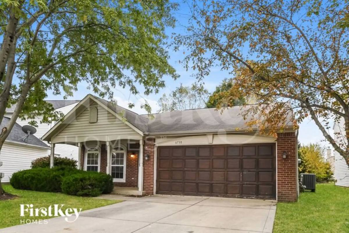House for rent at 6738 Wimbledon Dr, Zionsville, IN 46077