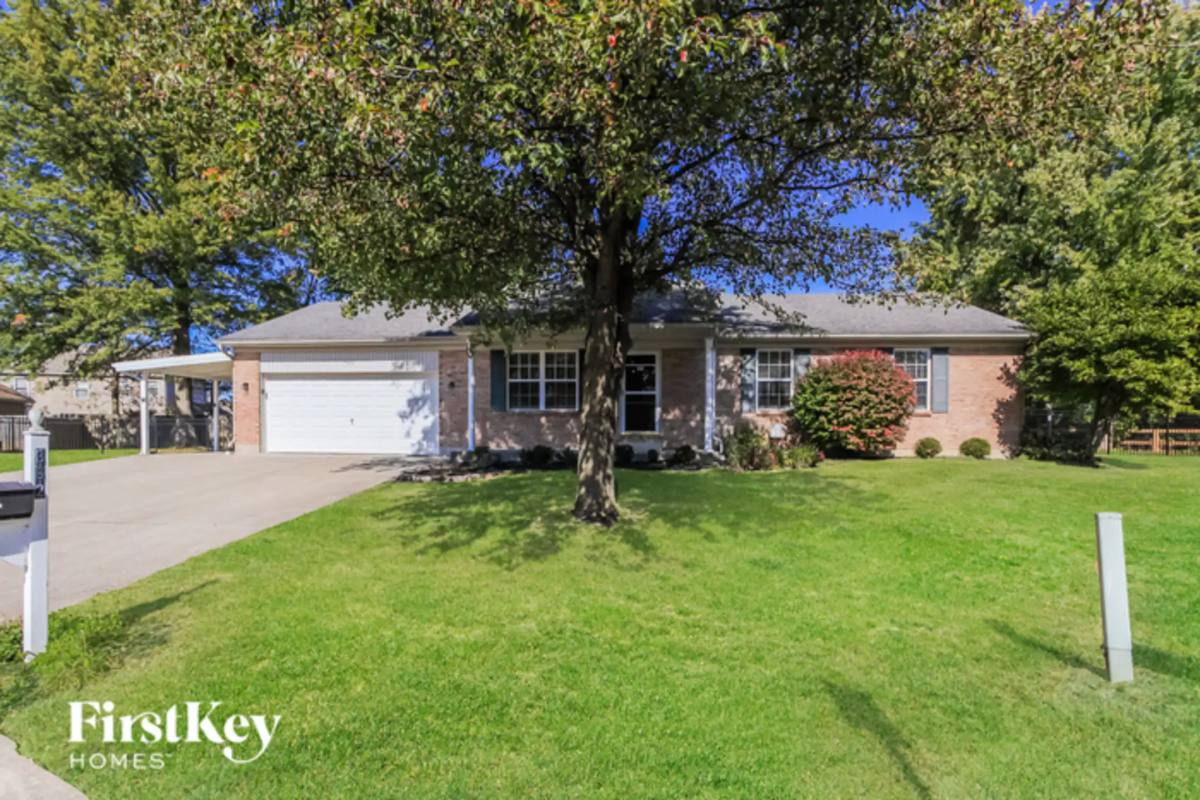 House for rent at 362 Nightwind Dr, Maineville, OH 45039