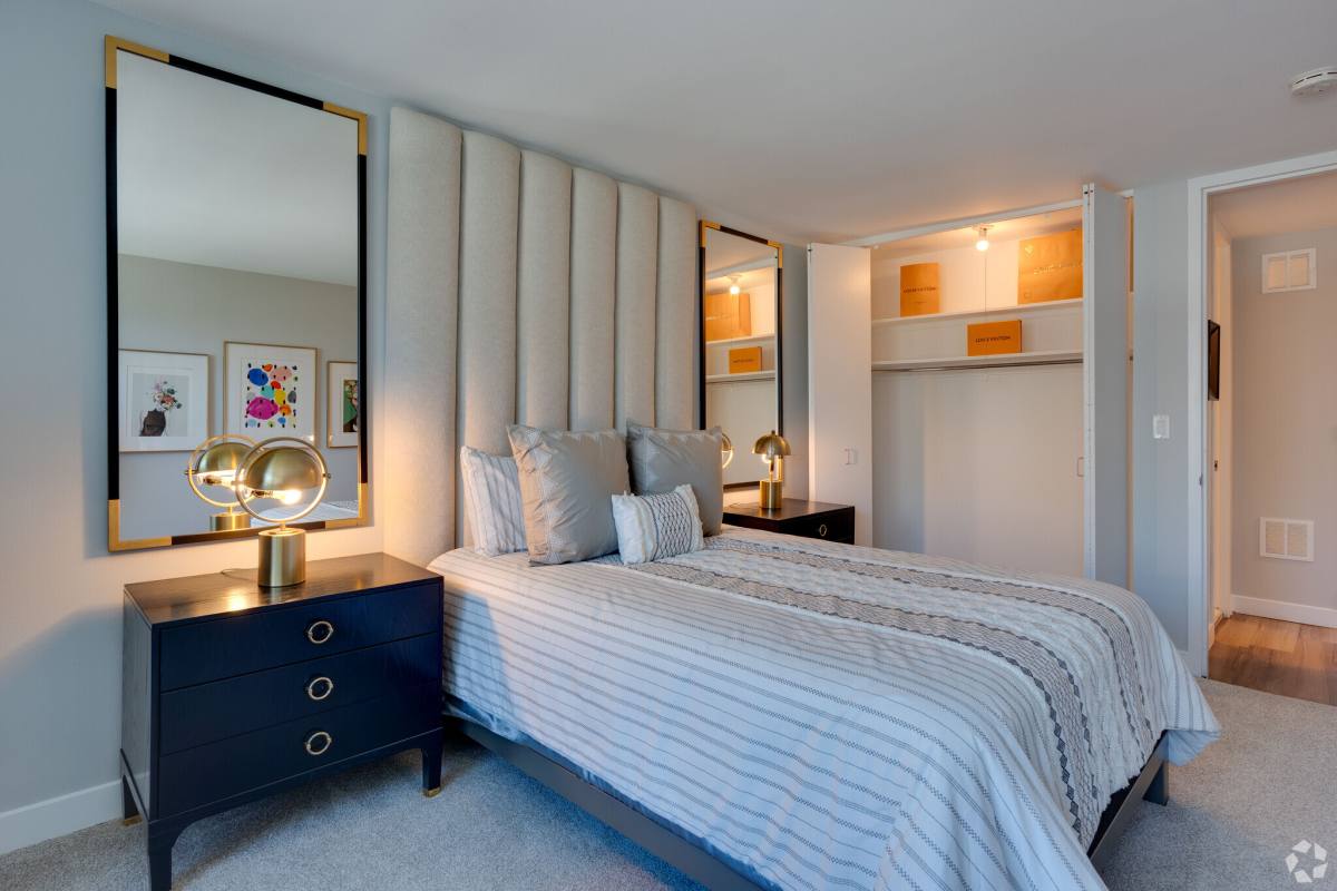 Apartment for rent at 1146 S Michigan Ave, Chicago, IL 60605