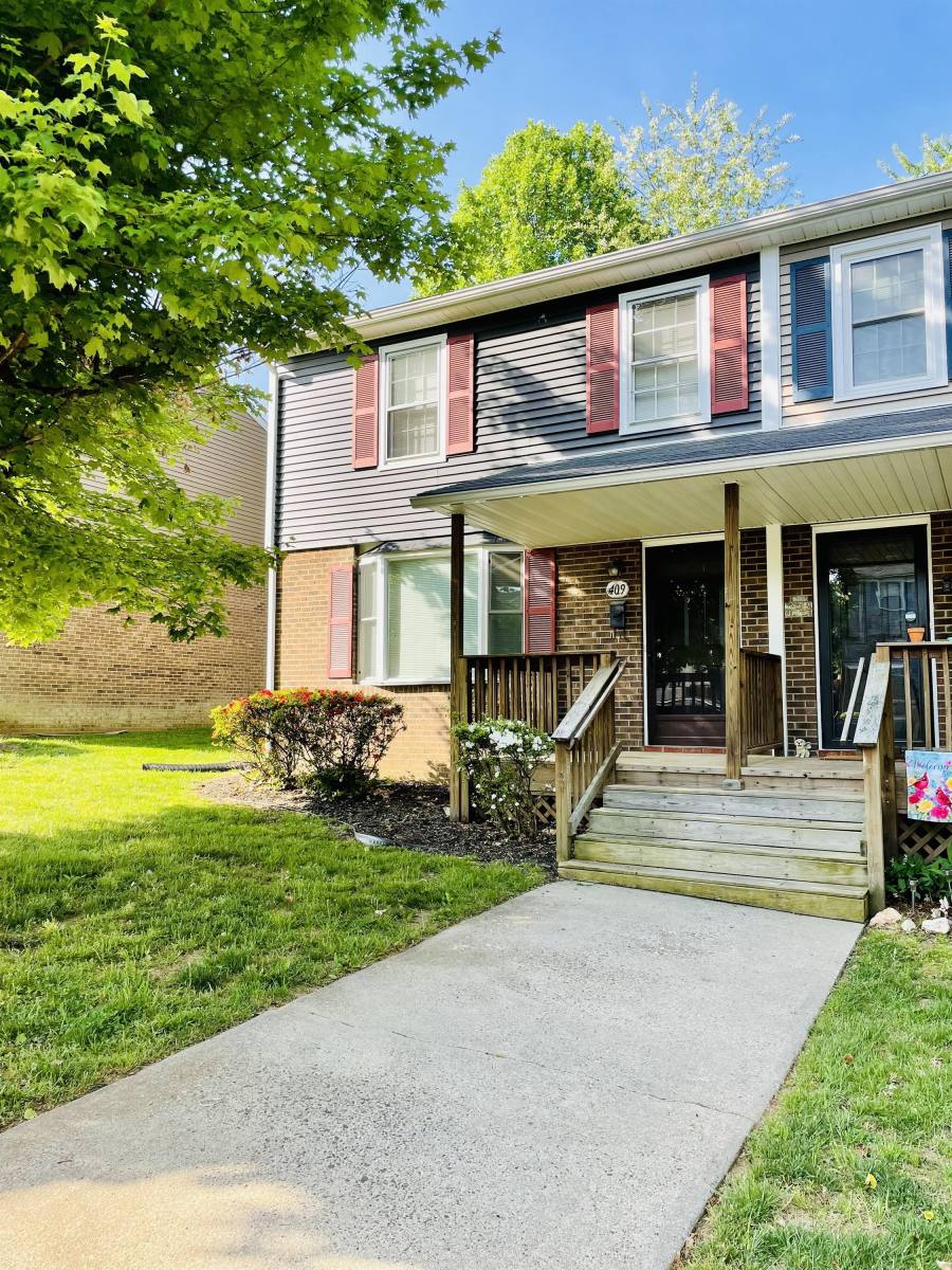 Townhouse for rent at Georgetown Forest Townhouses, 409 W Cadbury Dr #1, Lynchburg, VA 24501
